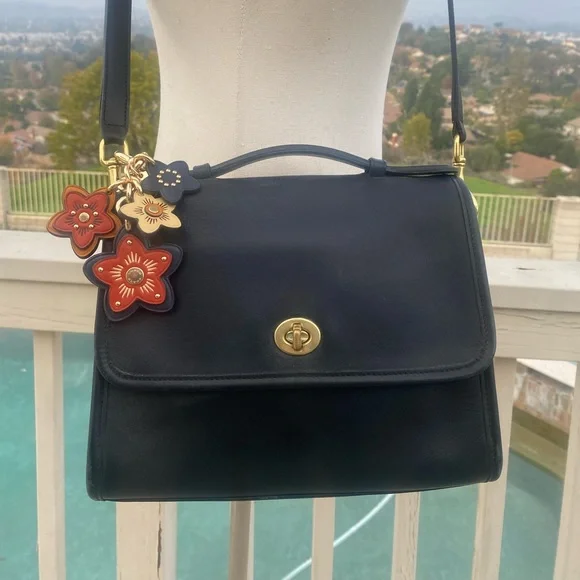Coach wildflower cluster bag charm - Picture 9 of 11